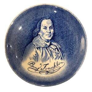 Vintage Enoch Wedgwood Tunstall Glazed Ceramic Coaster Dish Plate 4 1/8 inches